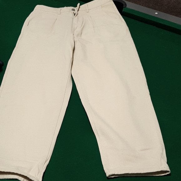 Pair of creamy color Jean's size leg 27in waste 30in jeans by shine - Picture 3 of 5